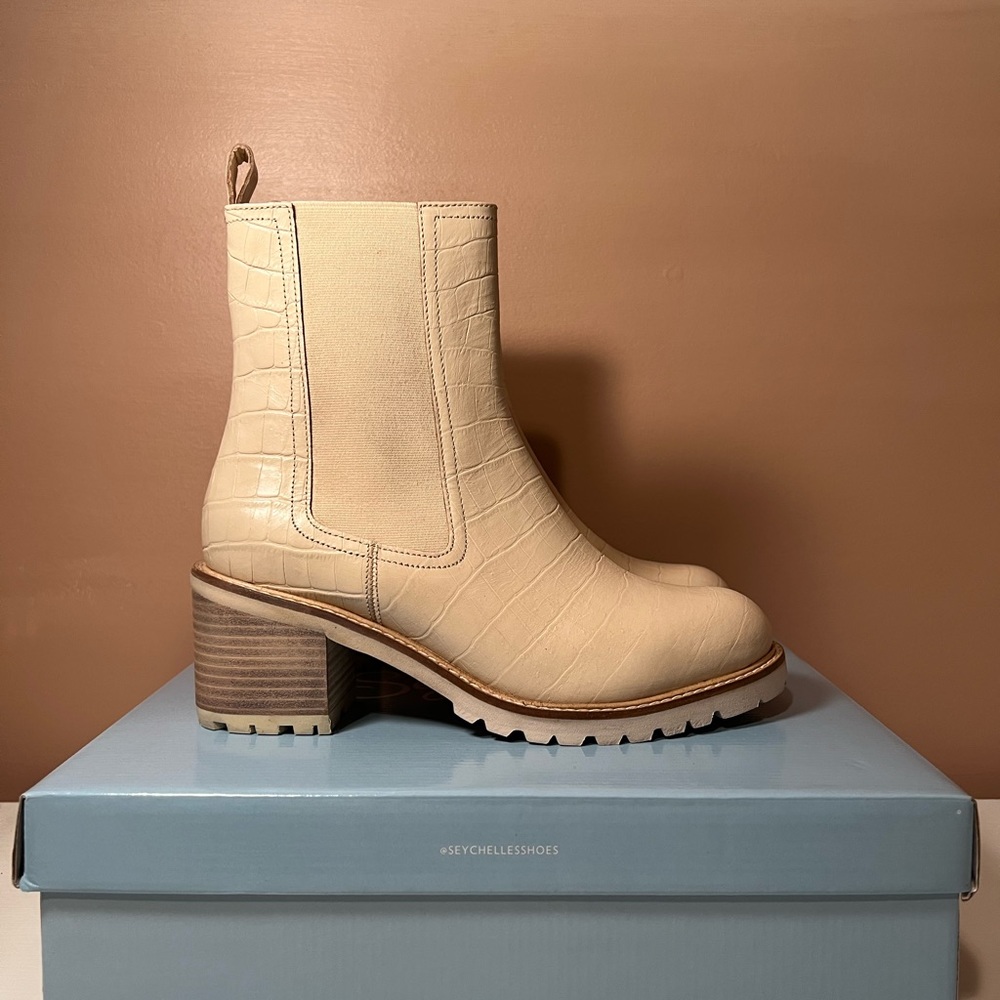 Seychelles Far Fetched Croc Boot